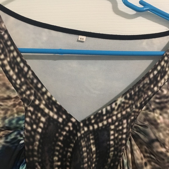 Blouse - Picture 3 of 5